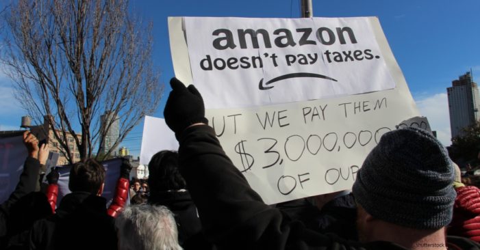 Amazon Blames NYC Politicians for Canceling Second Headquarters