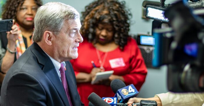 Census decision deals blow to Trump efforts on House seats