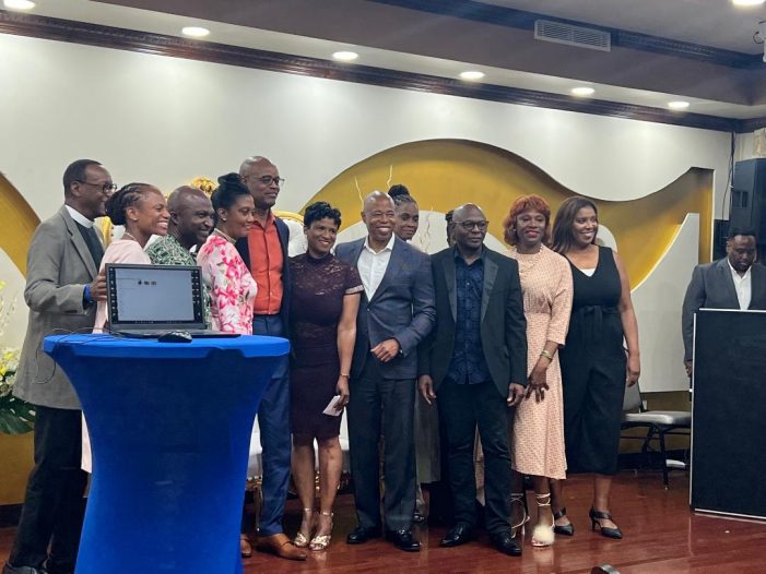 Local 100 Secretary-Treasurer Earl Phillips Retired at 60, Gets Send Off to Barbados Local 100 Secretary-Treasurer Earl Phillips Retired at 60, Gets Send Off to Barbados