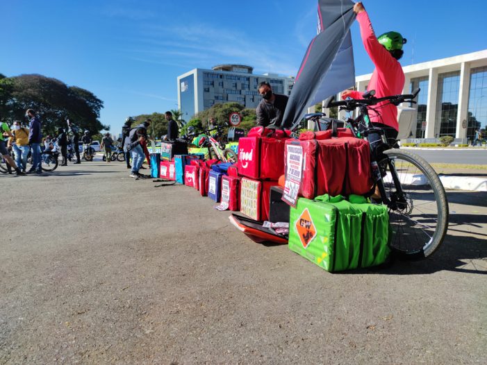 Take Action: Demand a Minimum Pay for Delivery Workers in NYC