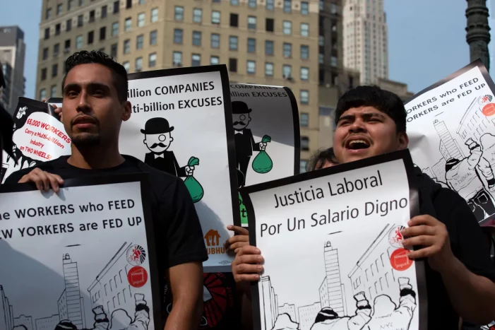 Court Clears Minimum Hourly Pay for NYC Food Delivery Workers