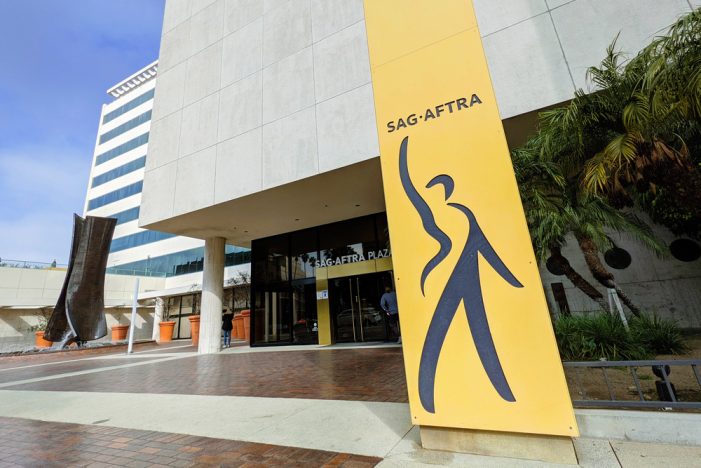 Hold the Line with SAG-AFTRA Members on Strike!