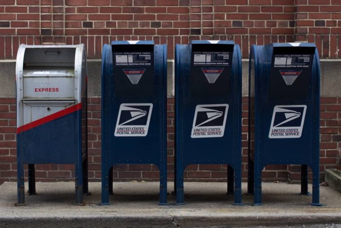 Take Action: Tell the White House to Stop the Raid on Postal Workers’ Pensions