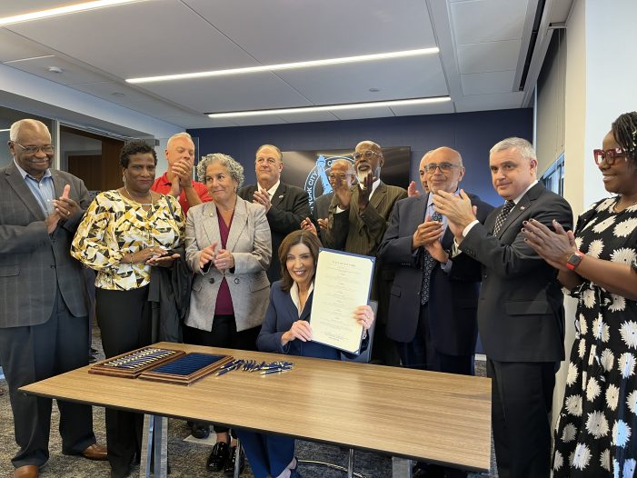 Gov. Hochul Celebrates Support for Pro-Worker Bills