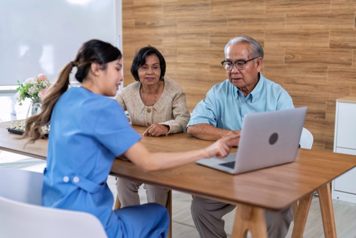How a Child Can Find the Best Adult Care Program for Their Parents in NYC
